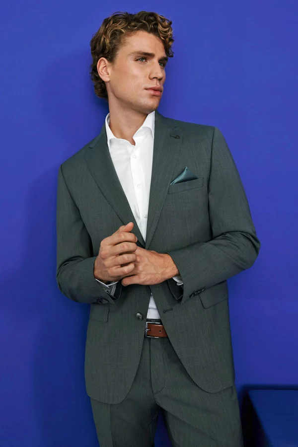 Les costumes Roy Robson chez Temps Forts